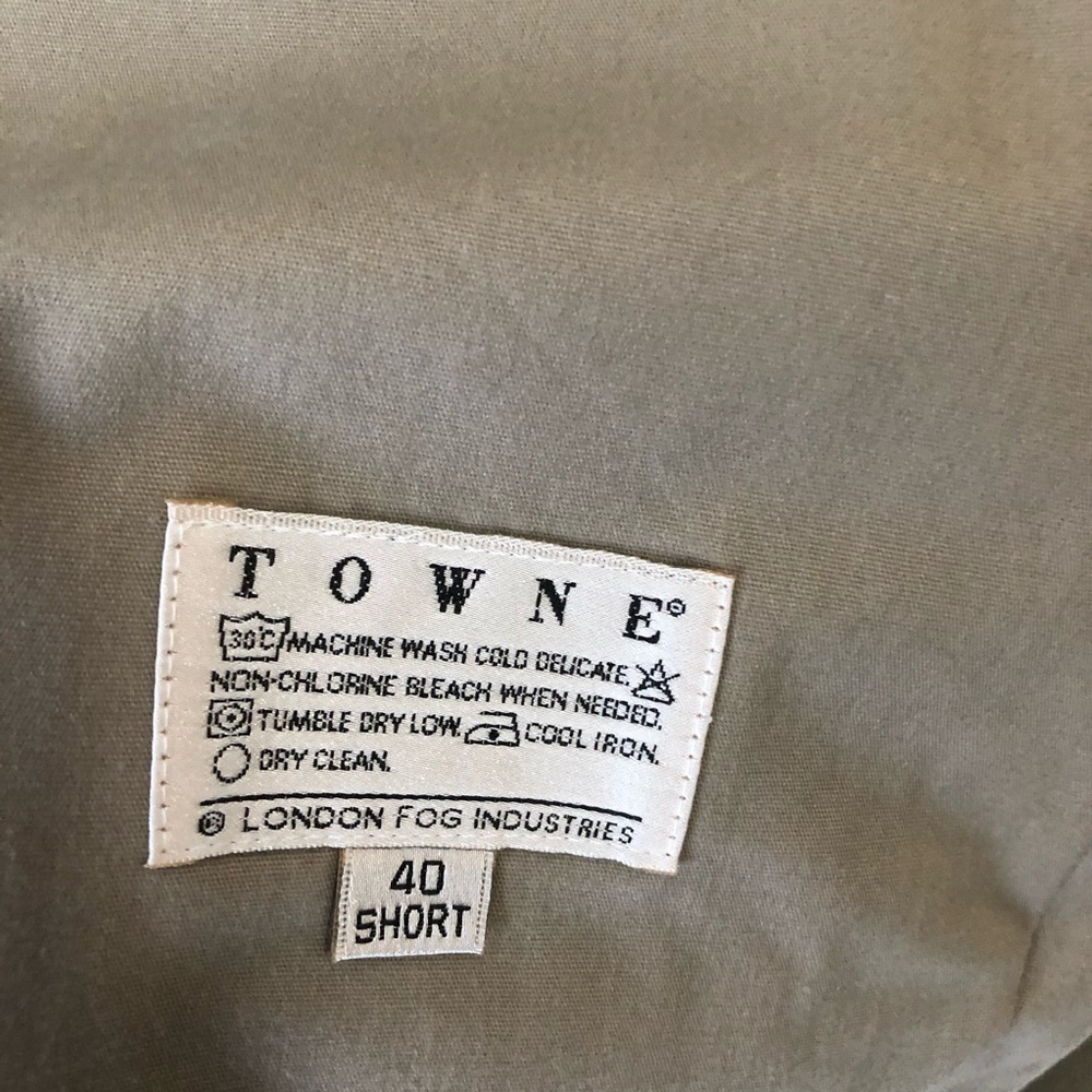 Towne from London Fog Removeable Liner Trench Coat - Picture 5 of 7